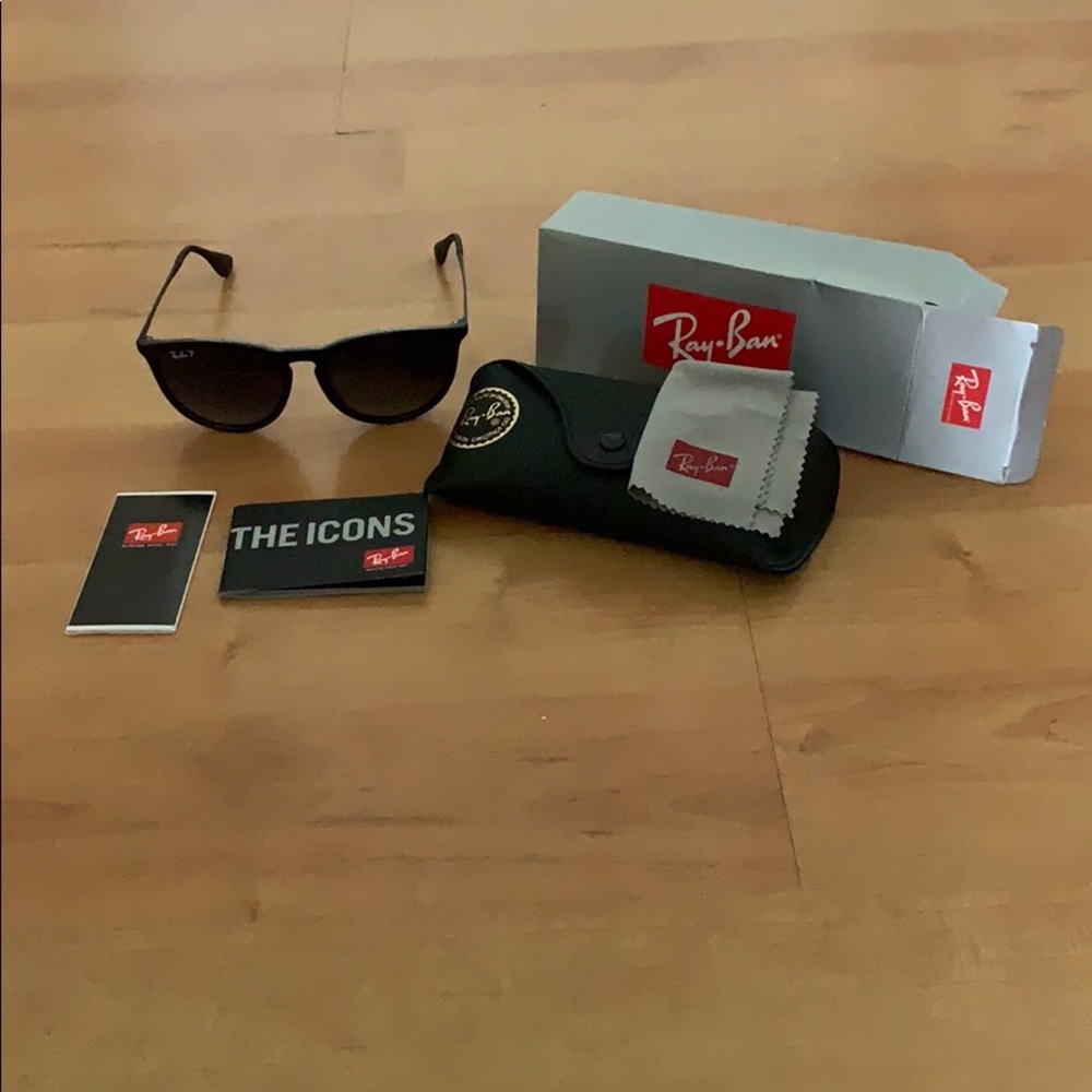 New Ray Ban Erika Polarized!!